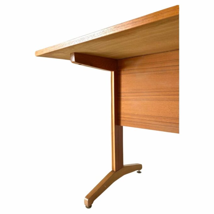 Vintage teak desk in the style of Gianfranco Frattini, Italy 1960's