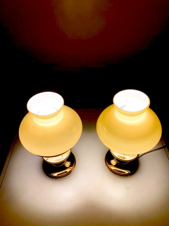 Pair of art deco style lamps in brass and coloured opaline, Italy 1940s