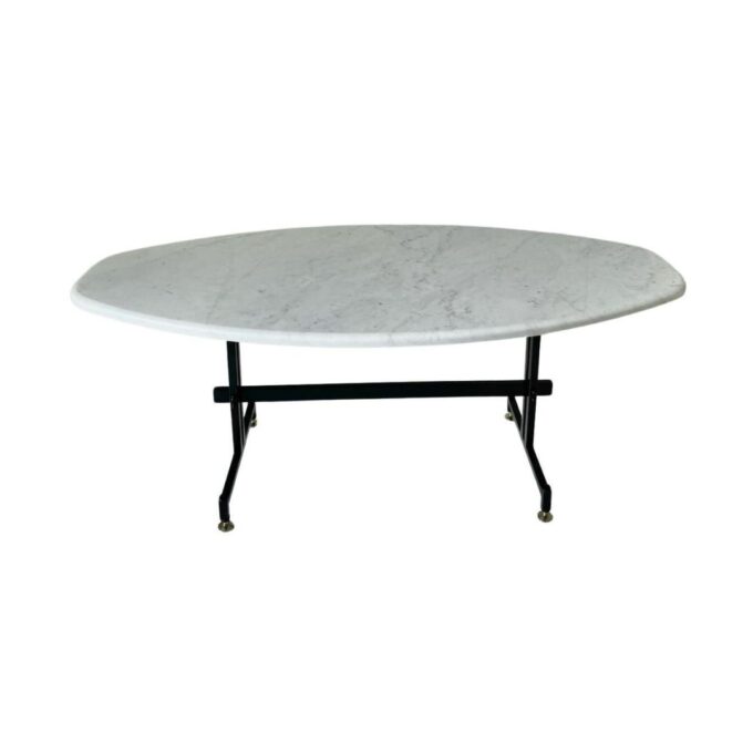 Calacatta Marble Coffee Table, Italy 1960s