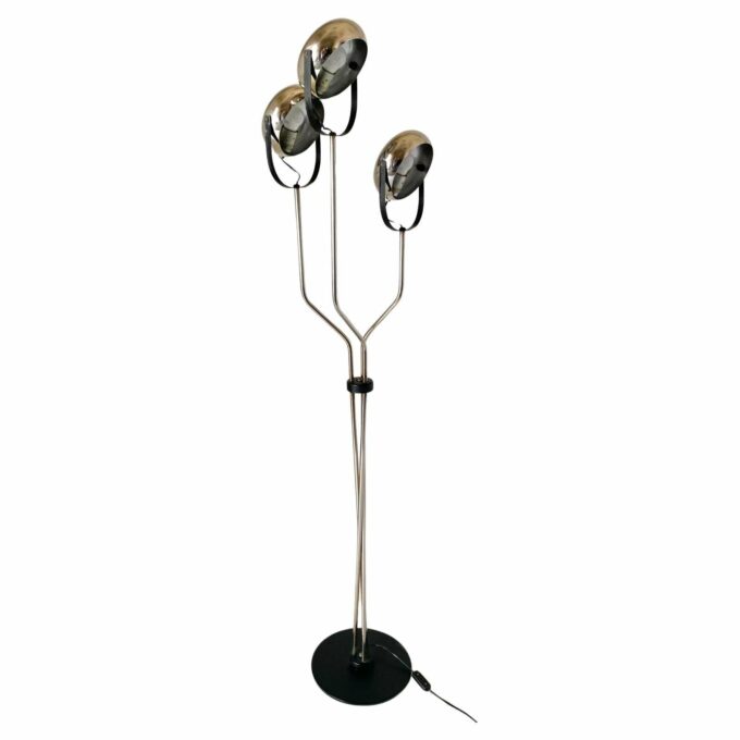 Vintage chromed floor lamp with three adjustable lights spots, Reggiani 1960s