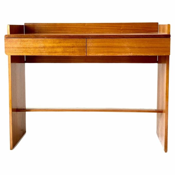 Light-colored solid rosewood desk from the 1970s, MIM Rome Italy