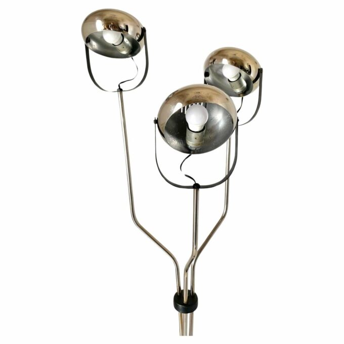 Vintage chromed floor lamp with three adjustable lights spots, Reggiani 1960s