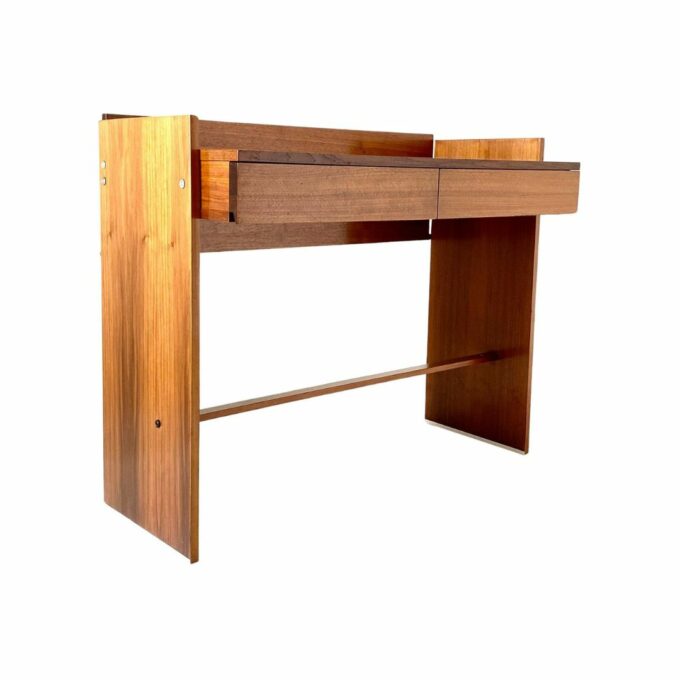 Light-colored solid rosewood desk from the 1970s, MIM Rome Italy