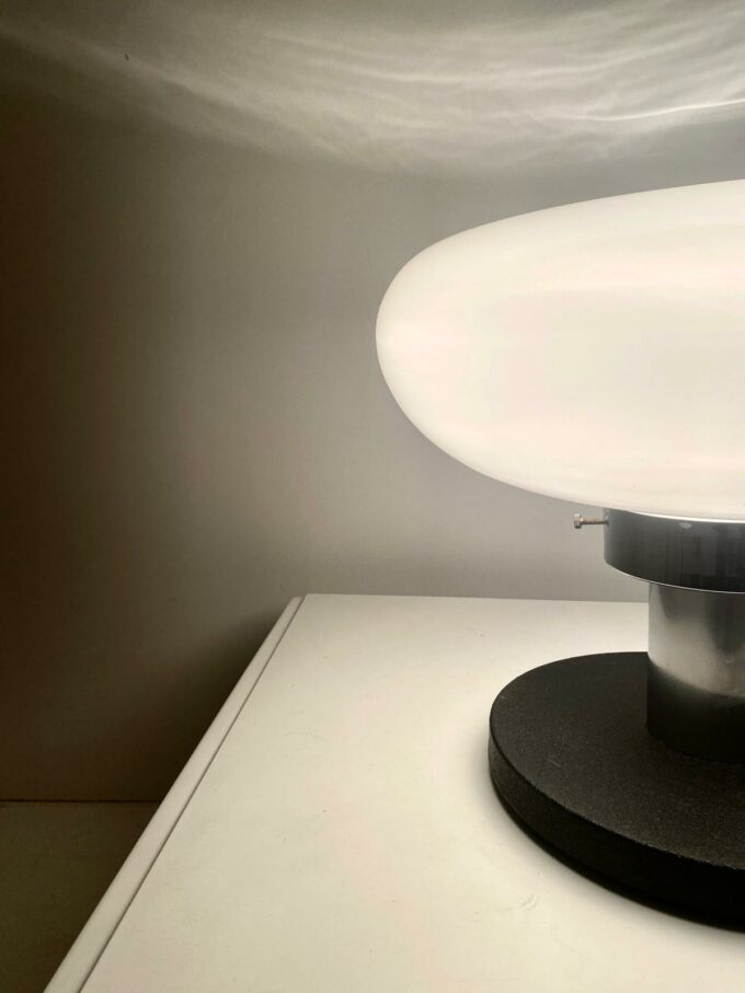 Big Space Age Murano Table Lamp in the style of Artemide