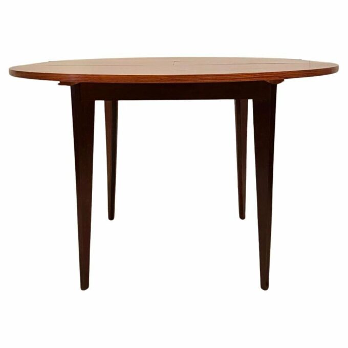 Mid Century Modern Italian Extendible Dining Table, Vittorio Dassi, 1960 's