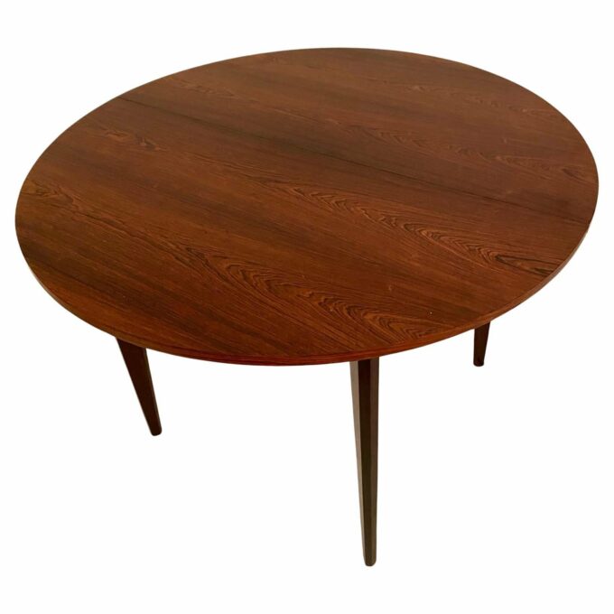 Mid Century Modern Italian Extendible Dining Table, Vittorio Dassi, 1960 's