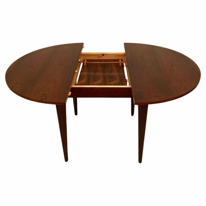 Mid Century Modern Italian Extendible Dining Table, Vittorio Dassi, 1960 's