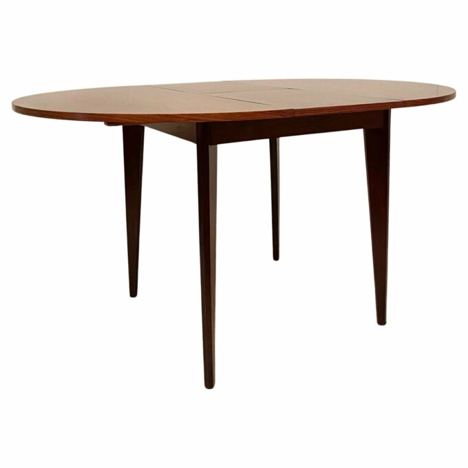 Mid Century Modern Italian Extendible Dining Table, Vittorio Dassi, 1960 's