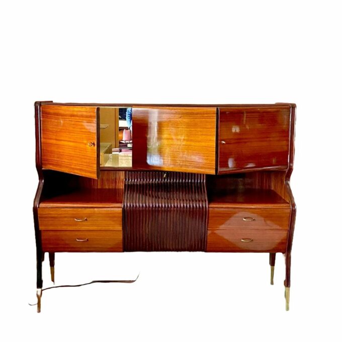 Mid-Century Modern Italian Sideboard with Bar Cabinet, Osvaldo Borsani 1950s