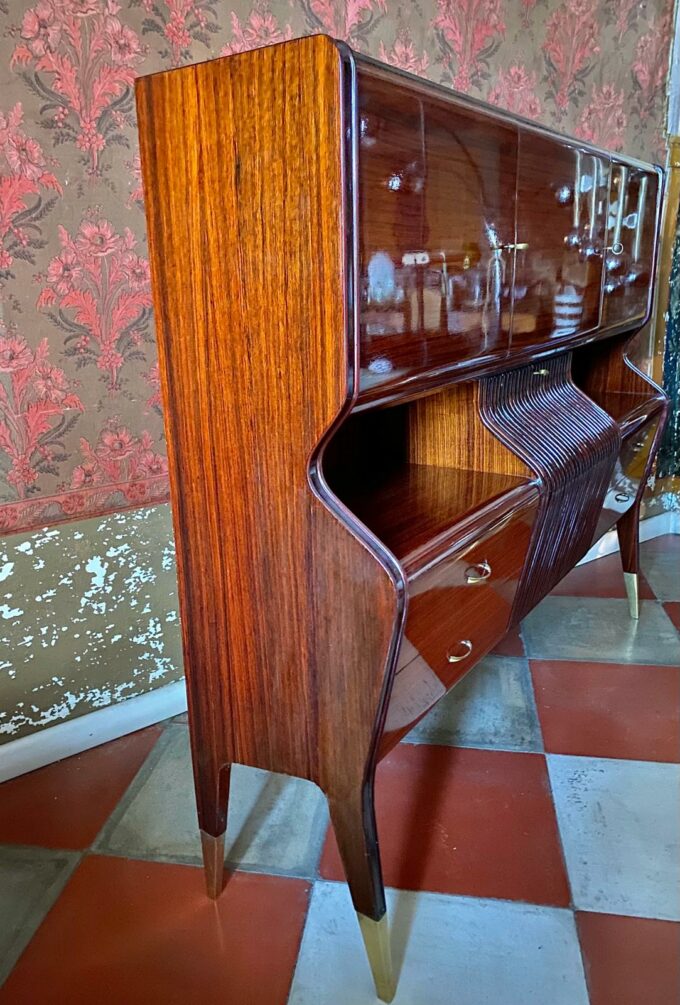 Mid-Century Modern Italian Sideboard with Bar Cabinet, Osvaldo Borsani 1950s