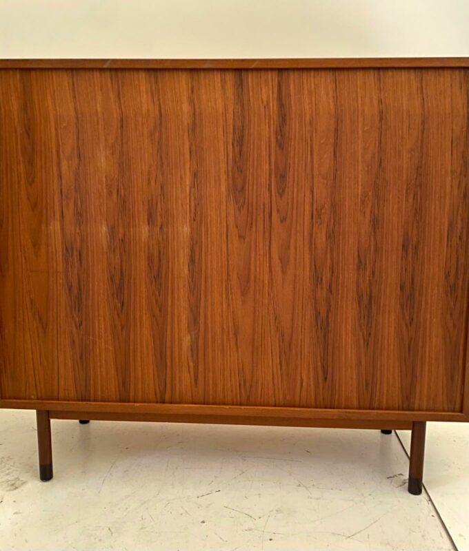 Mid century Modern, Beech wood cabinet, George Coslin for FARAM, Italy 1960 's