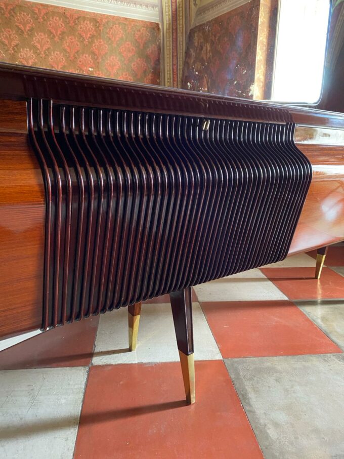 Big Mahogany Sideboard, Osvaldo Borsani