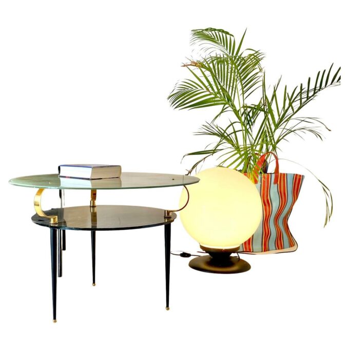 Mid Century Modern Glass Table in the style of Fontana Arte