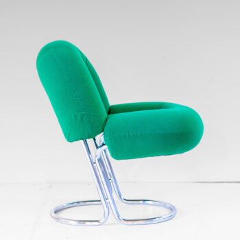 Space Age Italian Modern Desk Chair In Green Velvet and Chromed Metal