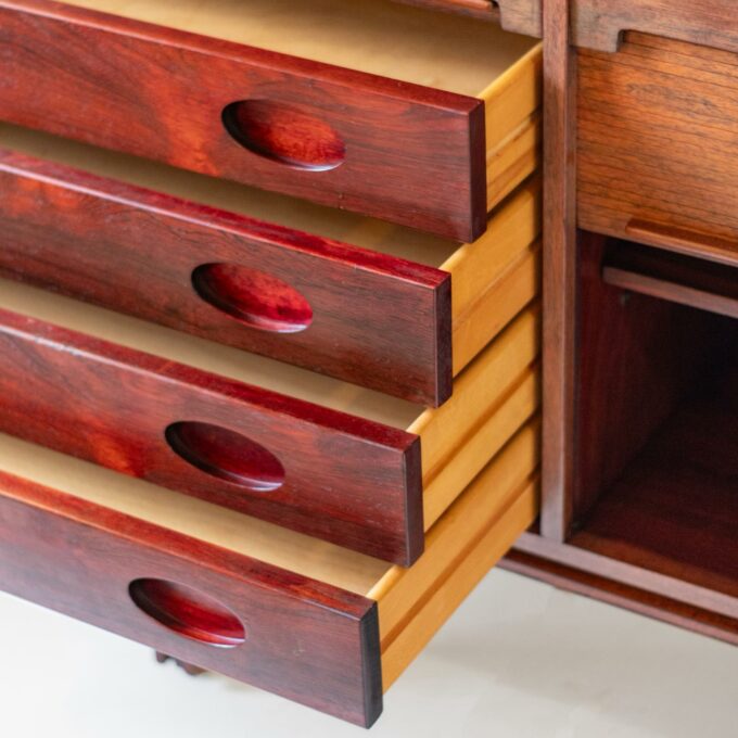 1950s Frattini for Bernini Italian Modern Sideboard – Wood Sliding Doors - Image 9